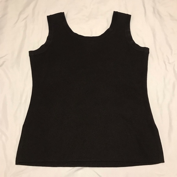 Exclusively Misook Scoop Neck Tank - Picture 8 of 11